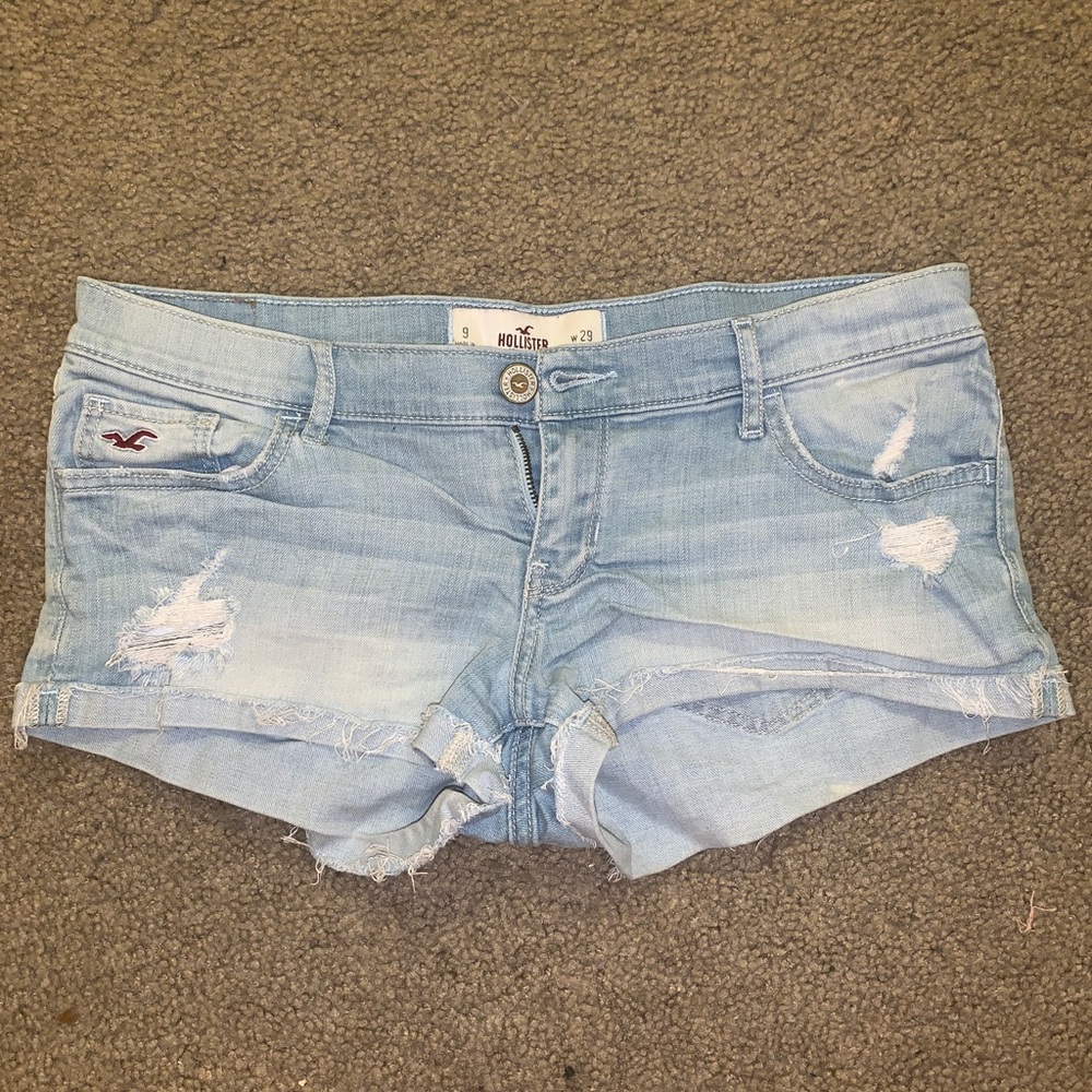 light wash jean shorts